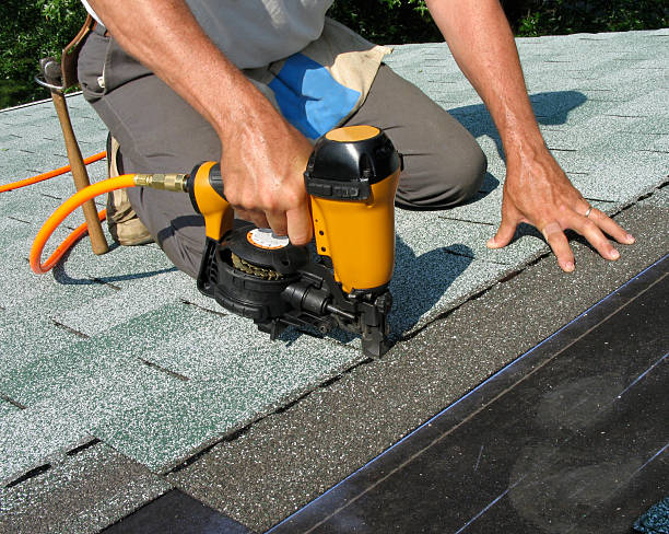Best Residential Roofing Contractor  in Hawkinsville, GA
